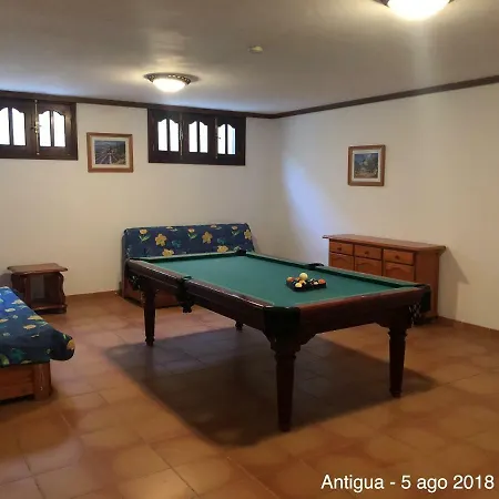 Villa Lobos 16 *